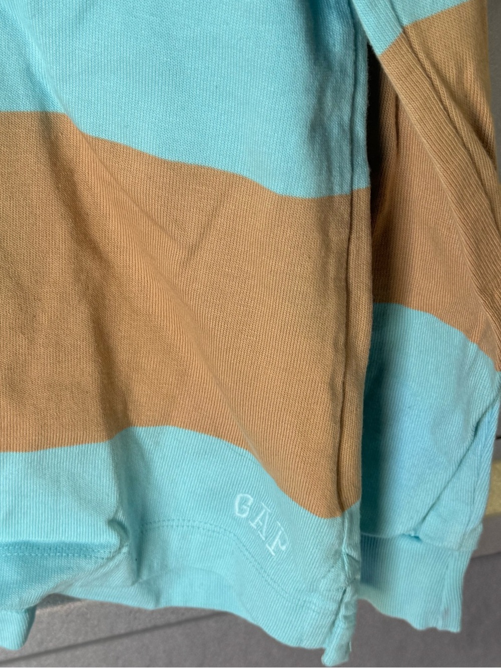 Vintage GAP Men's Wide-Stripe Long Sleeve Rugby Shirt Light Blue & Brown MINTY - Picture 3 of 4